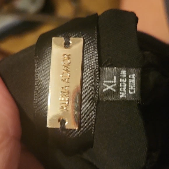 NWT! Boston Proper choker feather armband bodysuit - Picture 10 of 11